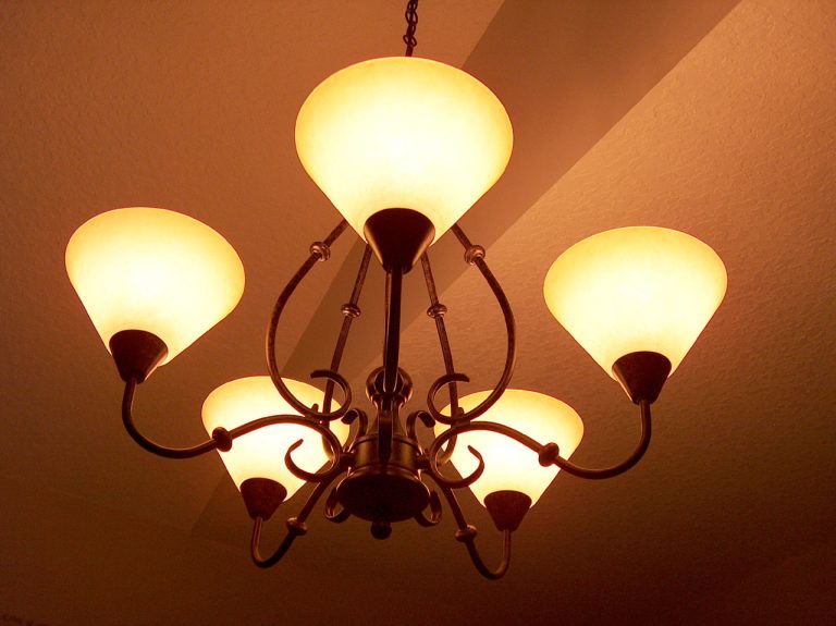 Personal vs. Real Property: Can I Take The Chandelier?